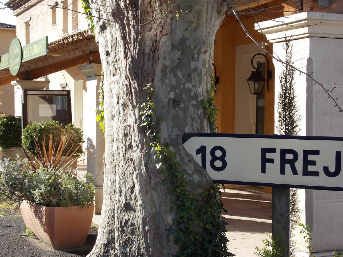 Готель Au Relais Provencal Баньоль-ан-Форе Екстер'єр фото